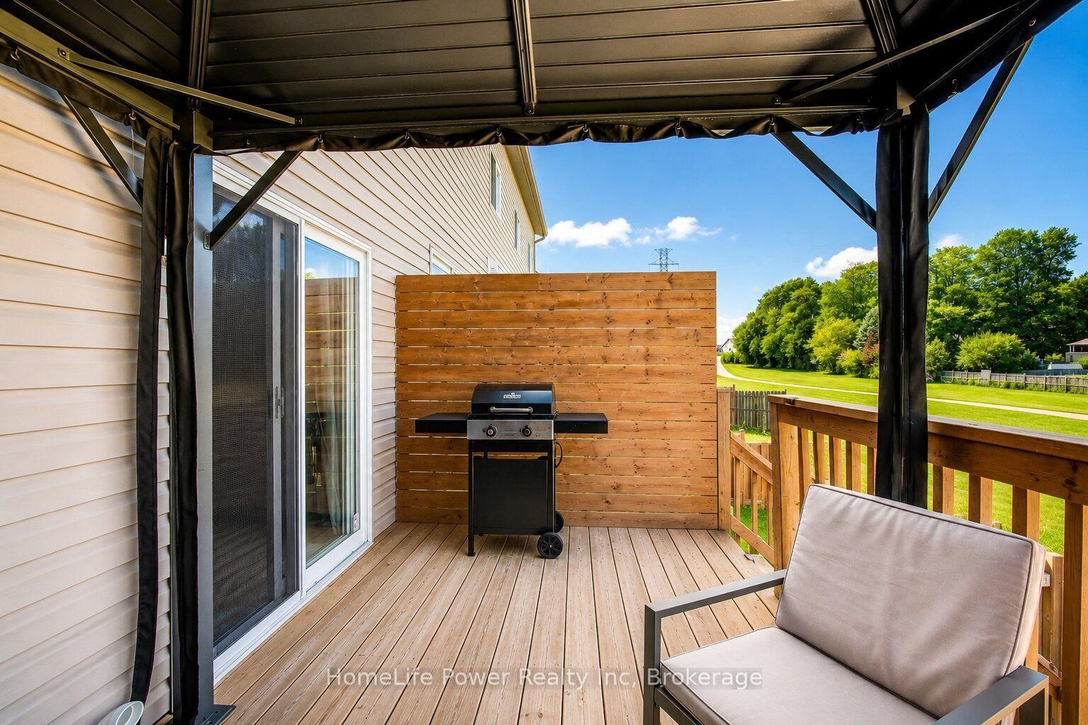 233 RED CLOVER Court • Kitchener, ON photo 34