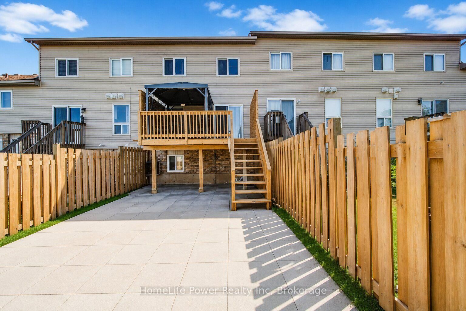 233 RED CLOVER Court • Kitchener, ON photo 35