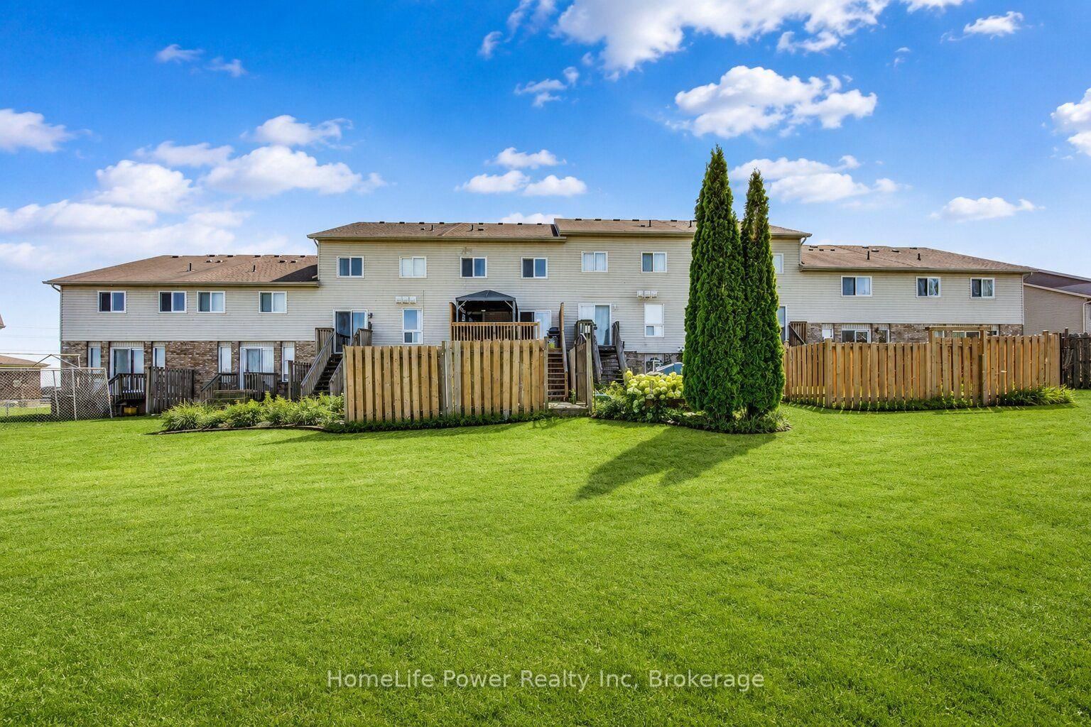 233 RED CLOVER Court • Kitchener, ON photo 36