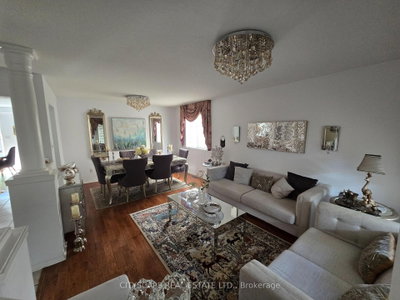27 Adler Drive S • Cambridge, ON photo 4