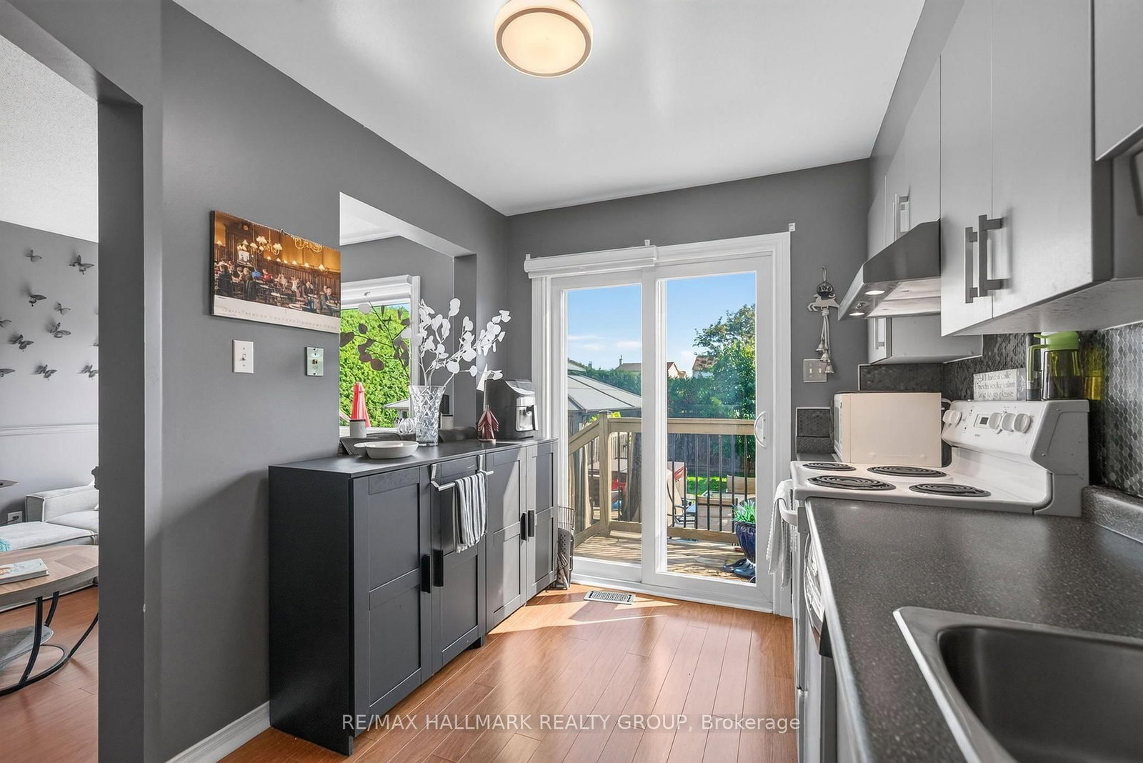 1655 Greywood Drive • Ottawa, ON photo 15