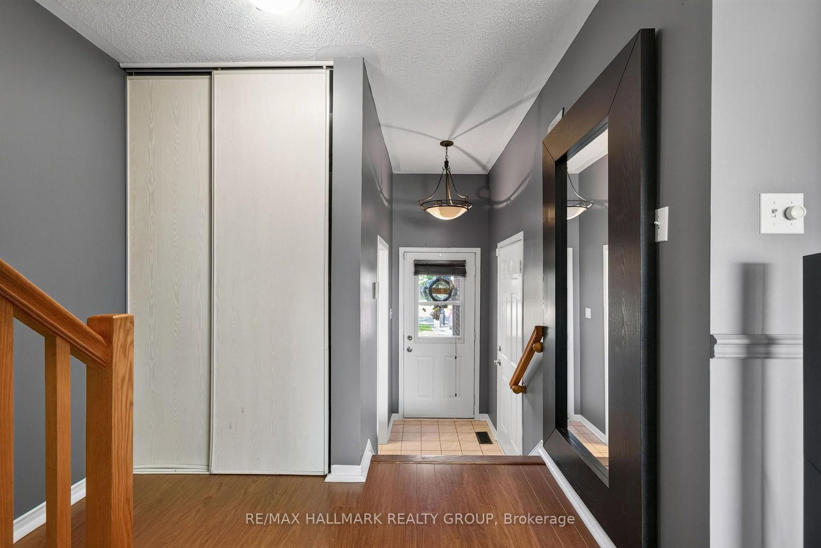 1655 Greywood Drive • Ottawa, ON photo 4