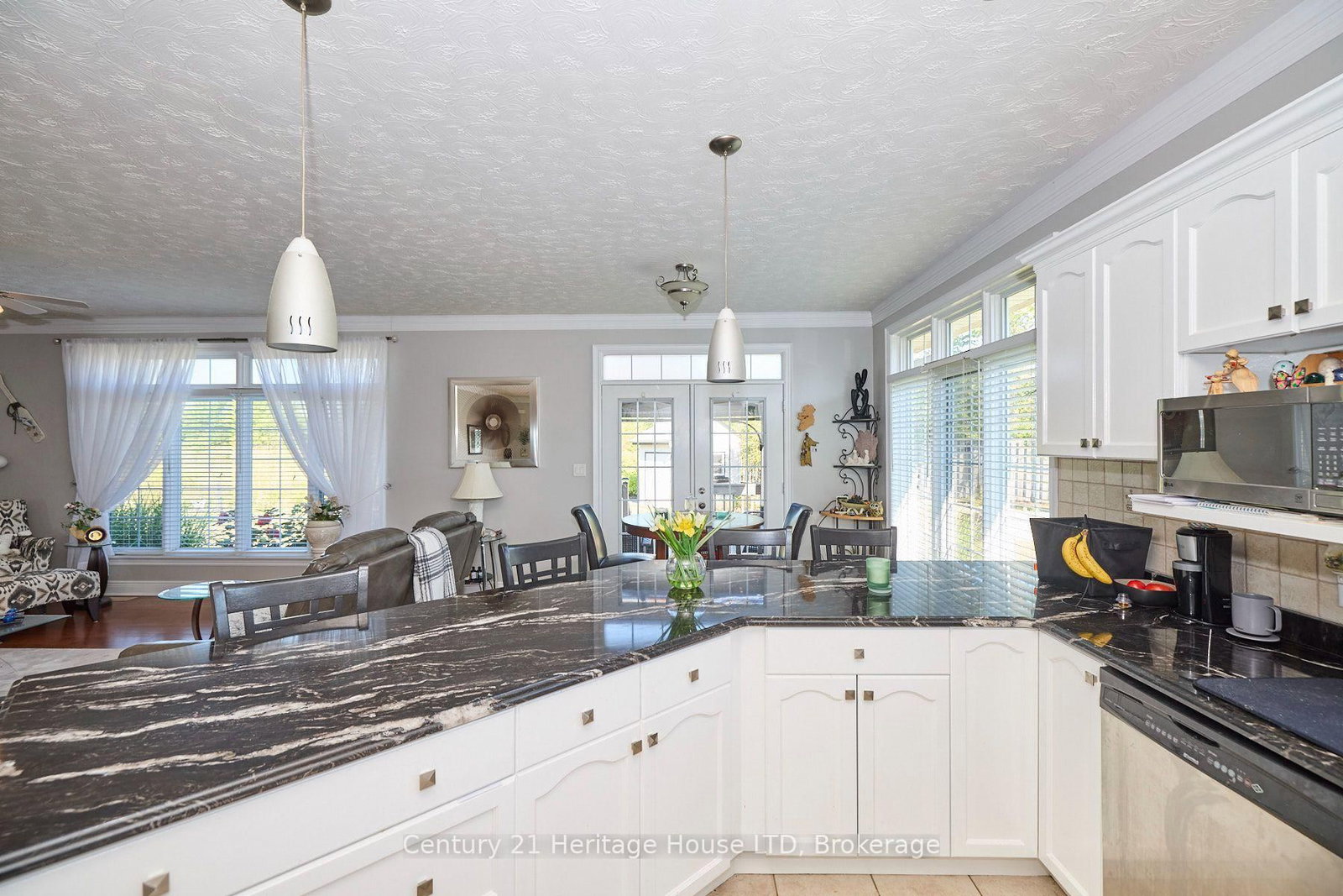 3910 CHRISTINA Court • Fort Erie, ON photo 10
