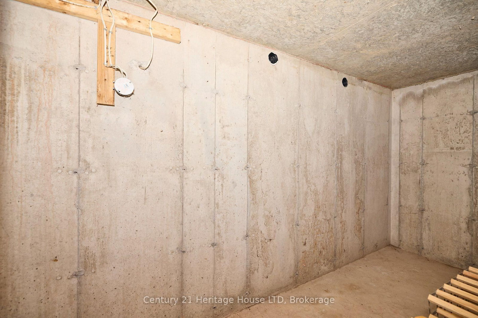 3910 CHRISTINA Court • Fort Erie, ON photo 31