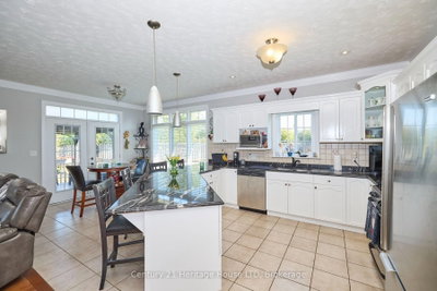 3910 CHRISTINA Court • Fort Erie, ON photo 9
