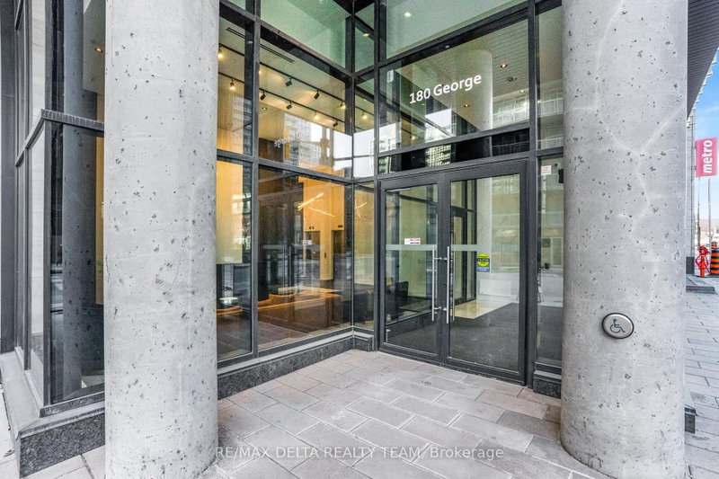 2208 - 180 George Street