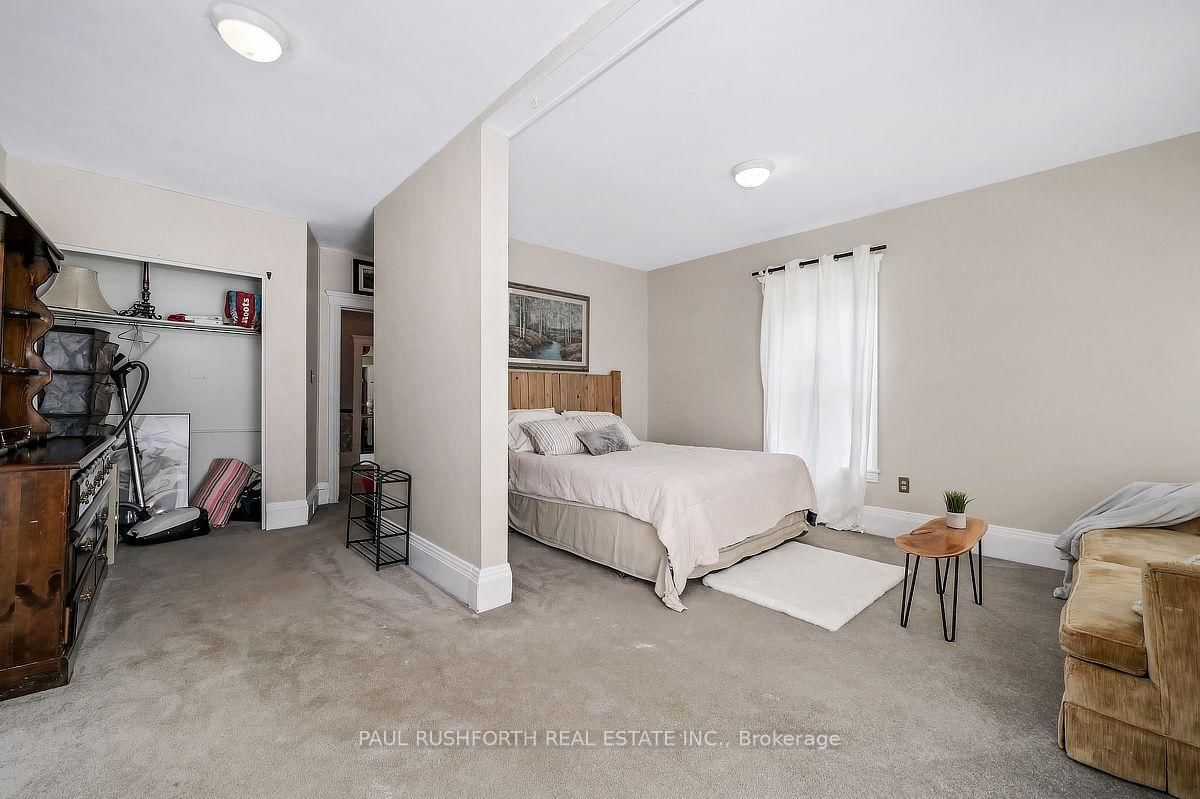 100 Poole Street • Arnprior, ON photo 25