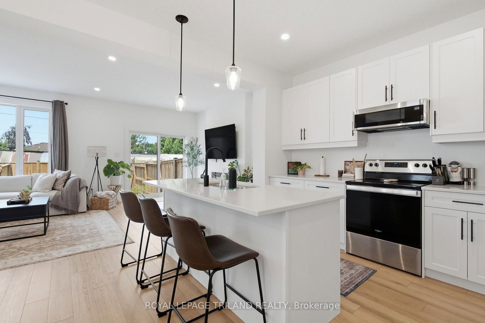 101 Swales Avenue • #11 • Strathroy-Caradoc, ON photo 14