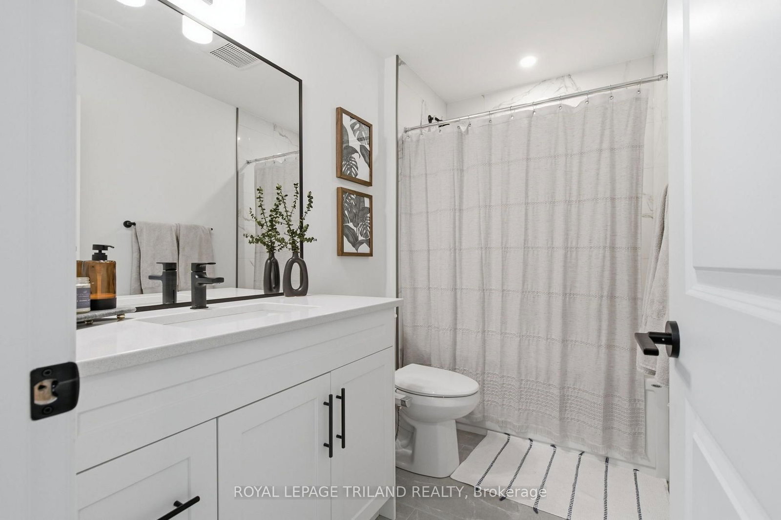 101 Swales Avenue • #11 • Strathroy-Caradoc, ON photo 28