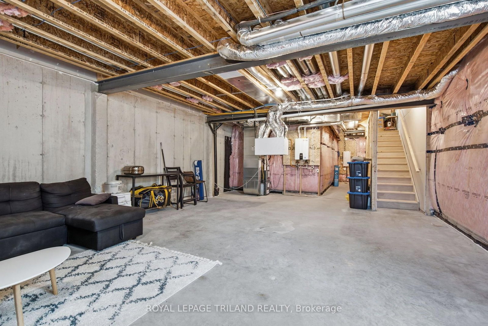101 Swales Avenue • #11 • Strathroy-Caradoc, ON photo 31