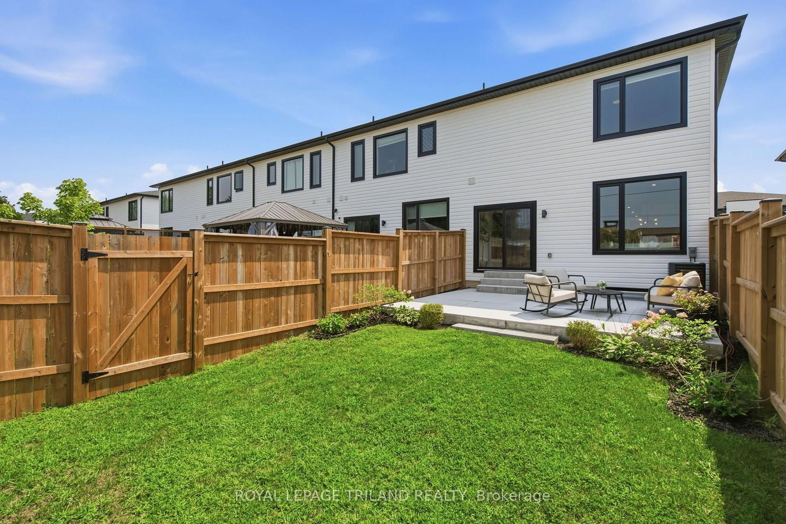 101 Swales Avenue • #11 • Strathroy-Caradoc, ON photo 34