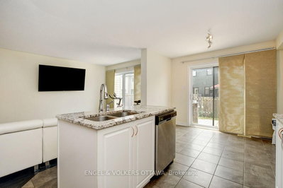 561 Petrichor Crescent • Ottawa, ON photo 9