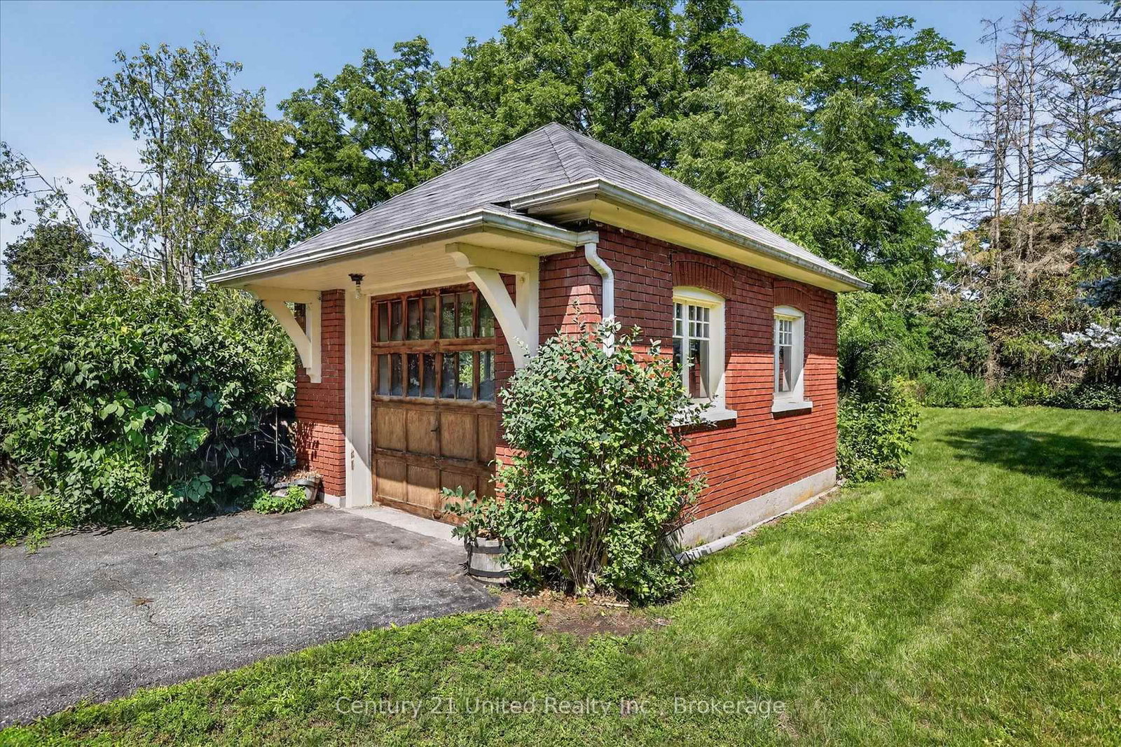 498 Weller Street • Peterborough, ON photo 37