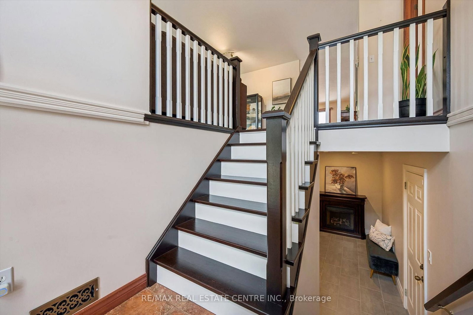 139 Attwood Drive • Cambridge, ON photo 8