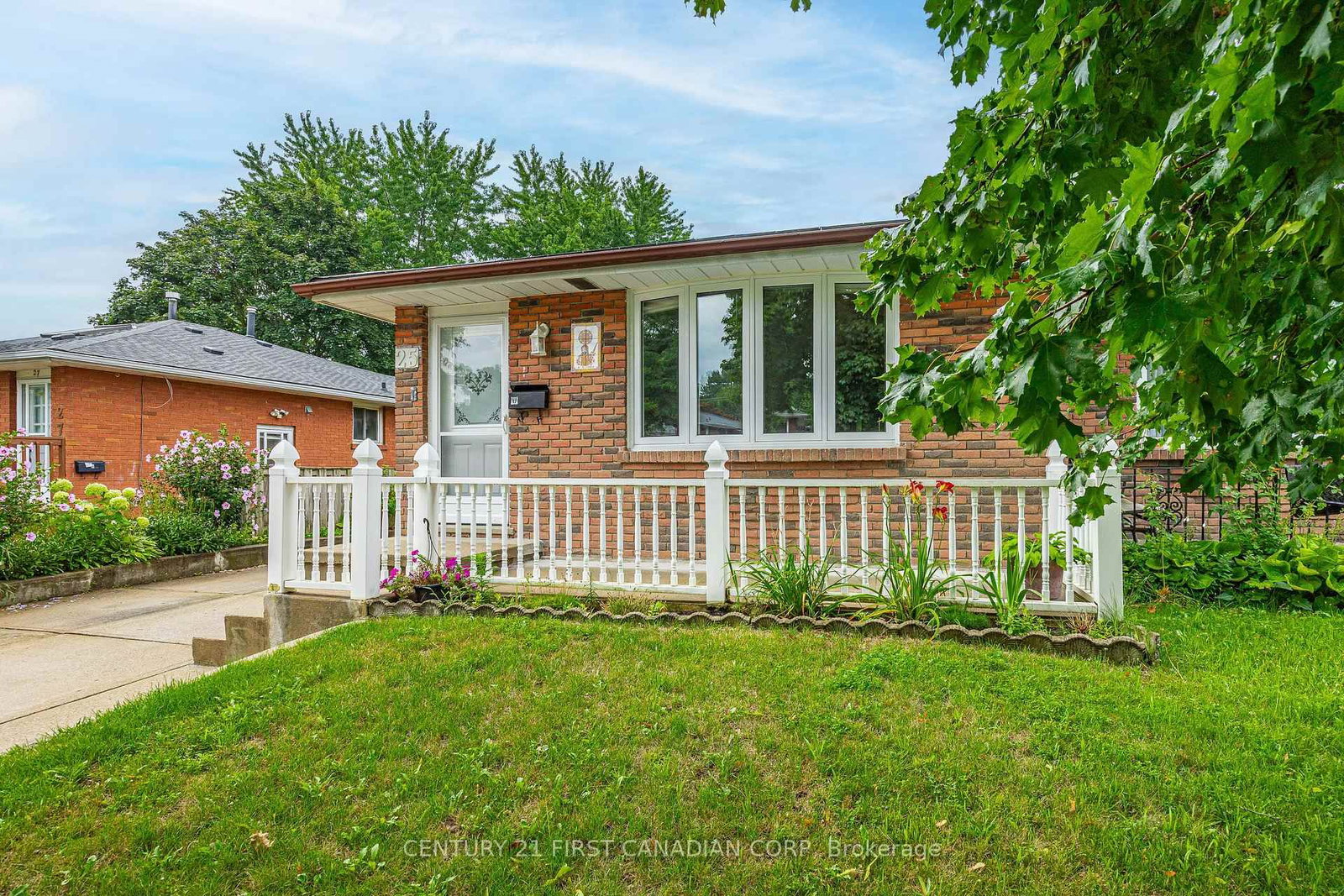 25 Noel Avenue, London East