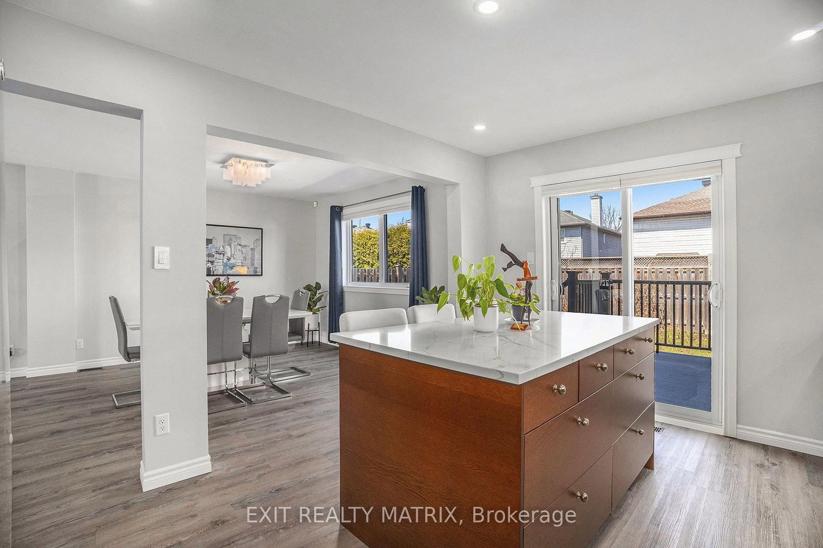 697 Levac Drive • Orleans, ON photo 15
