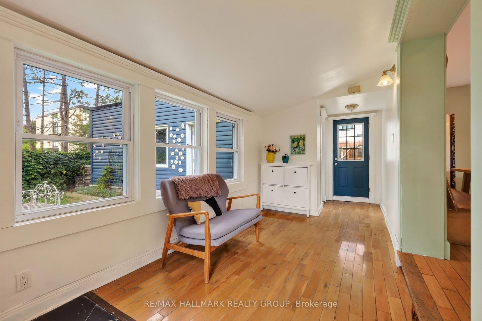 664 Center Street • Ottawa, ON photo 18