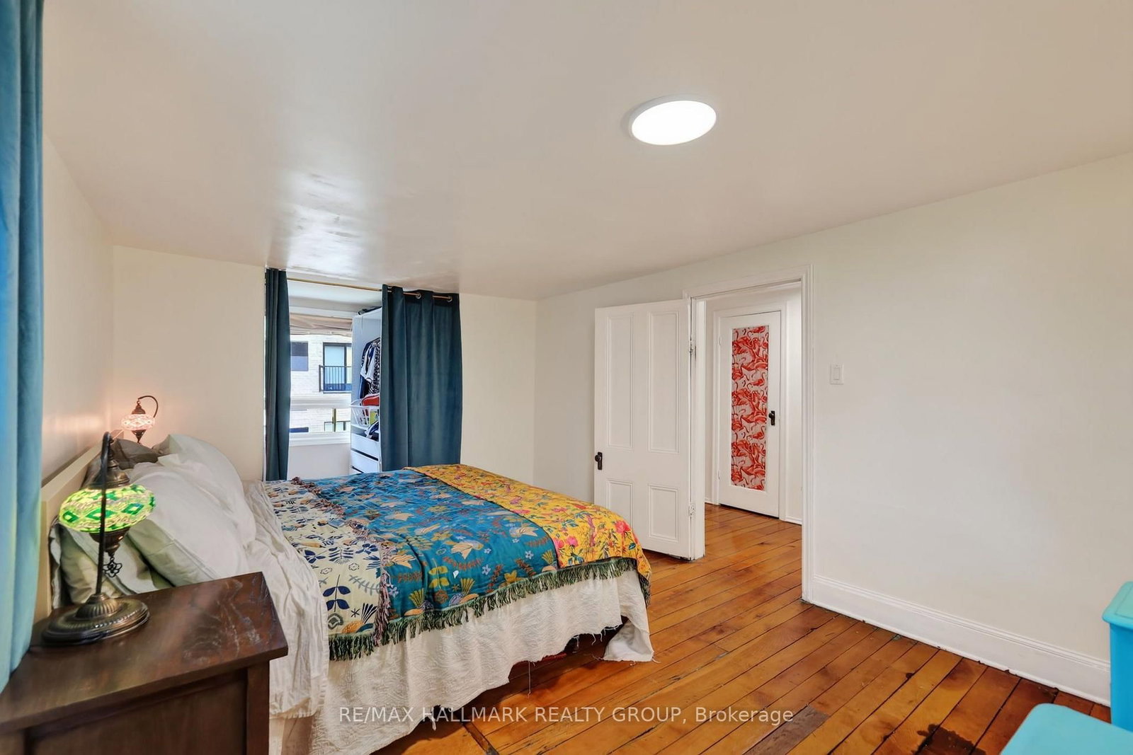 664 Center Street • Ottawa, ON photo 22