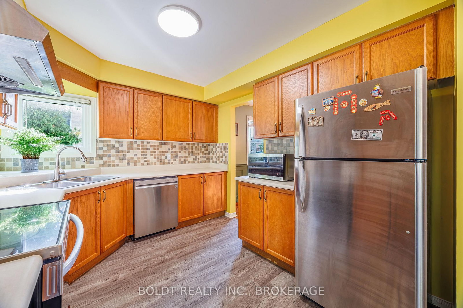 64 Carmine Crescent • St. Catharines, ON photo 12