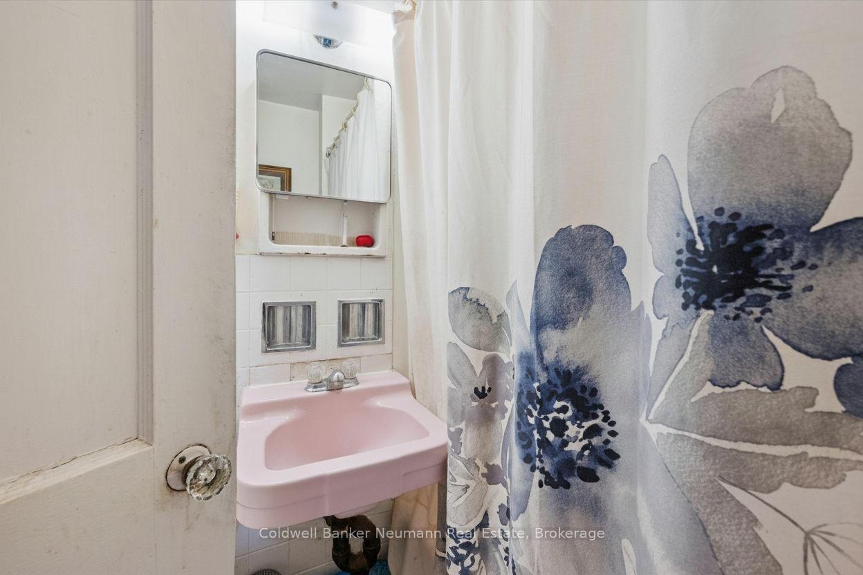 159 Glasgow Street N • Guelph, ON photo 27
