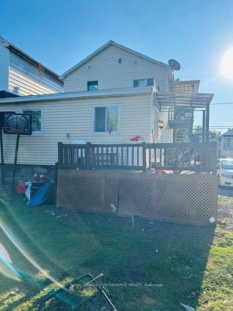 221 St Felix Street • #221-221A • Cornwall, ON photo 17