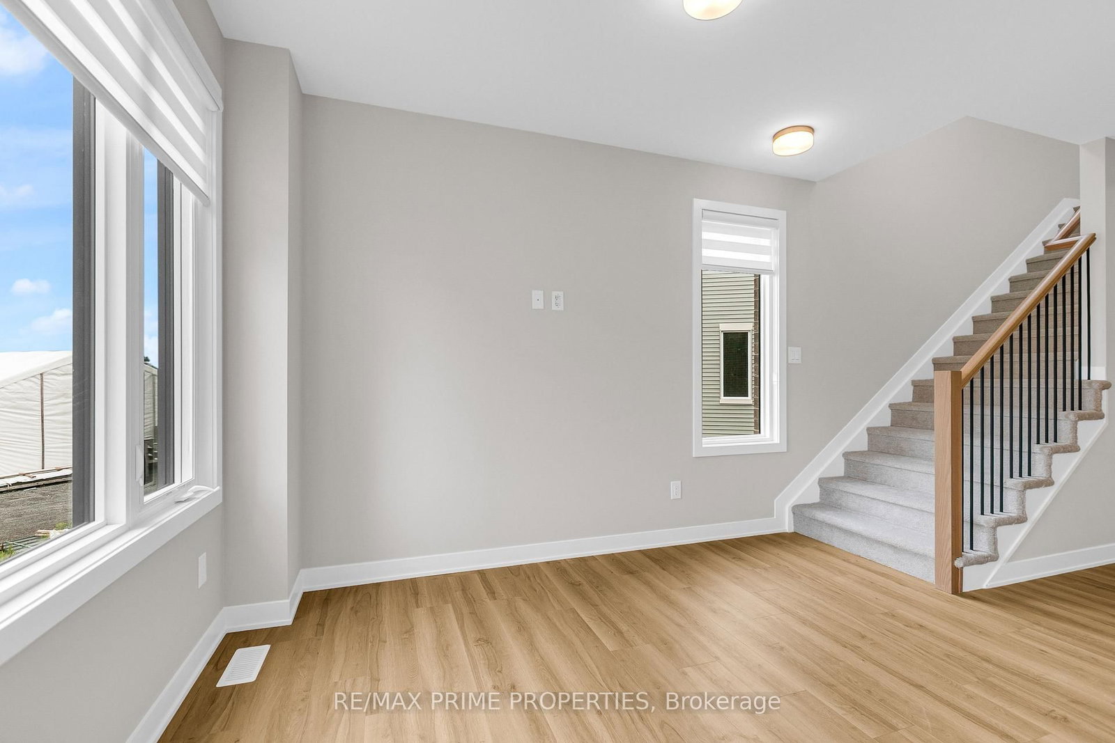 745 Haflinger Row • Richmond, ON photo 12