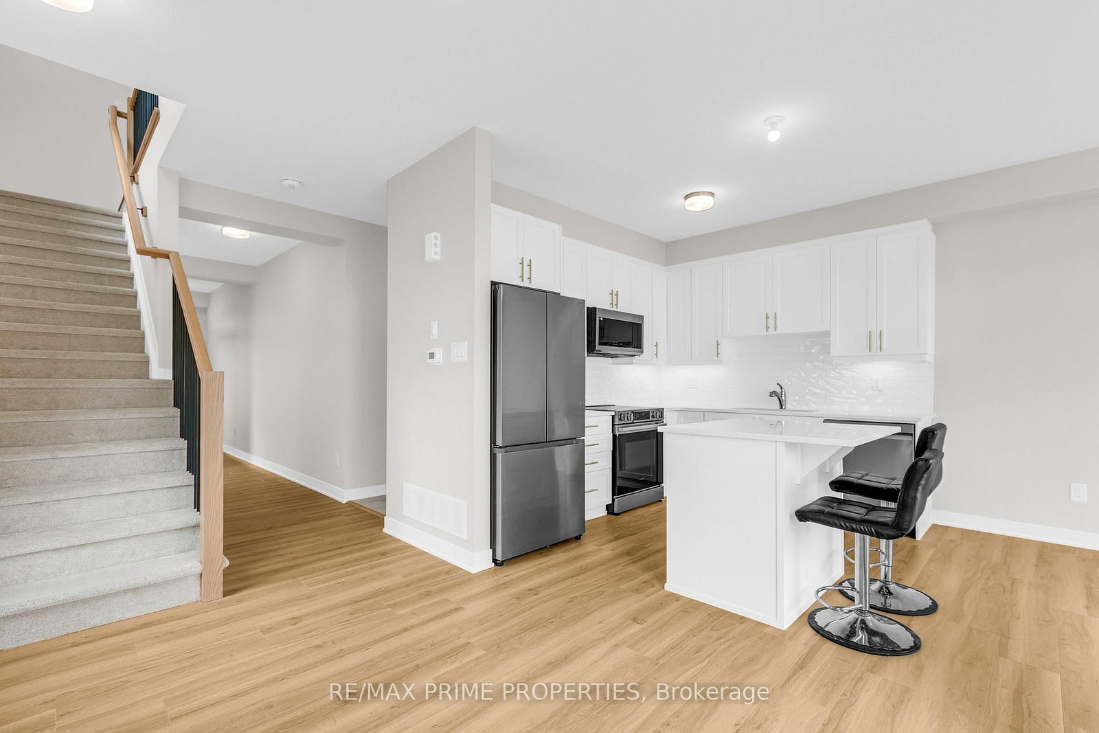 745 Haflinger Row • Richmond, ON photo 13