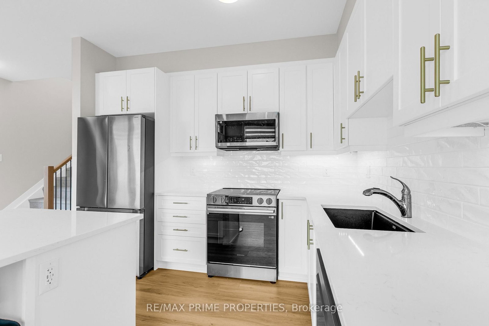 745 Haflinger Row • Richmond, ON photo 15