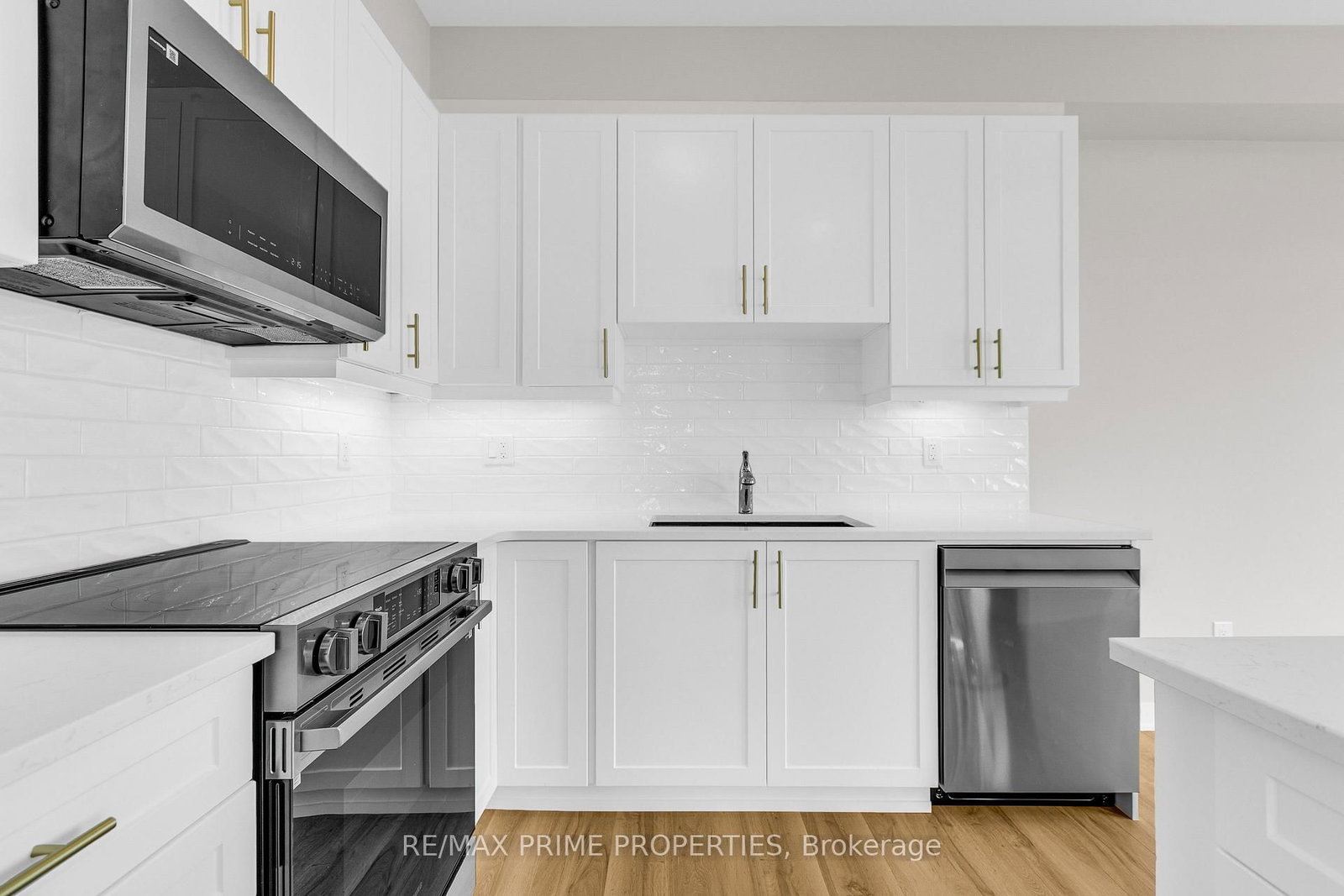 745 Haflinger Row • Richmond, ON photo 16