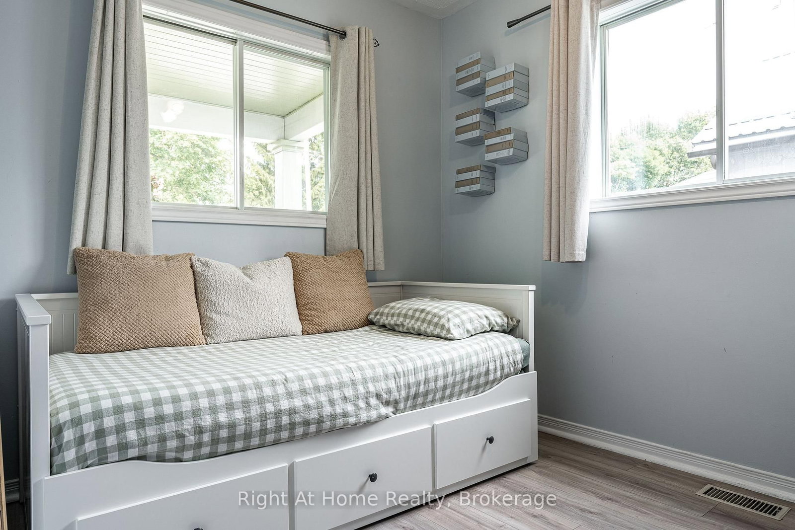 217 West Gore Street • Stratford, ON photo 21