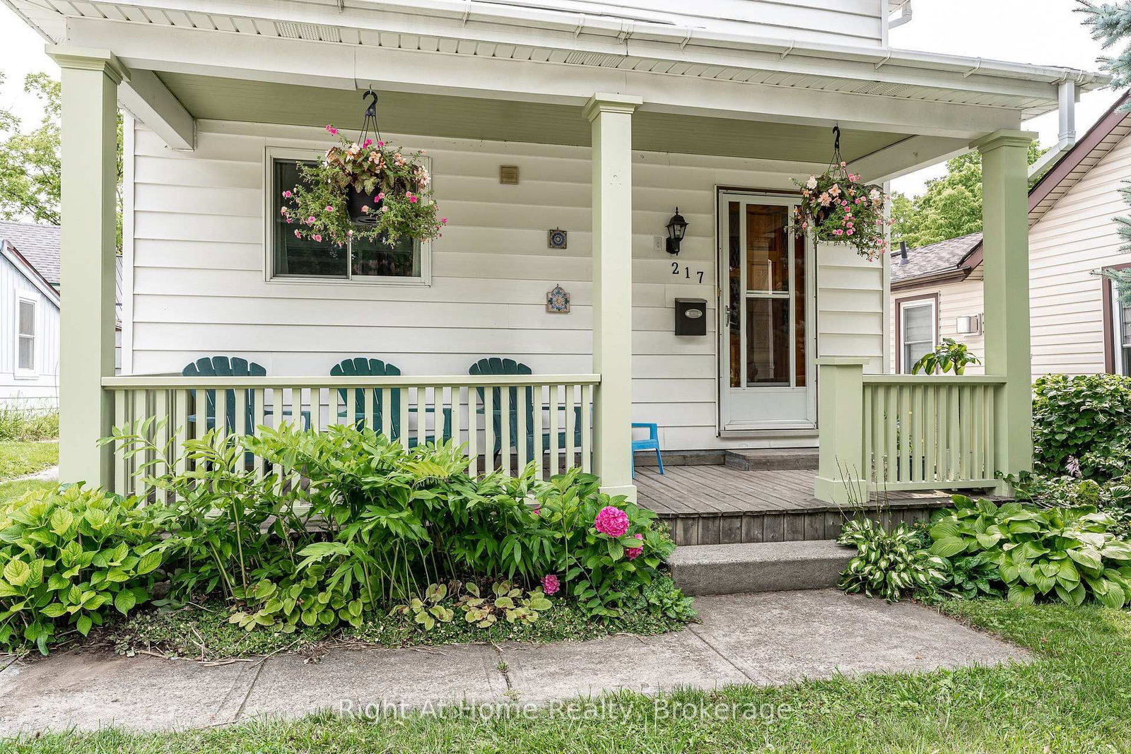 217 West Gore Street • Stratford, ON photo 3