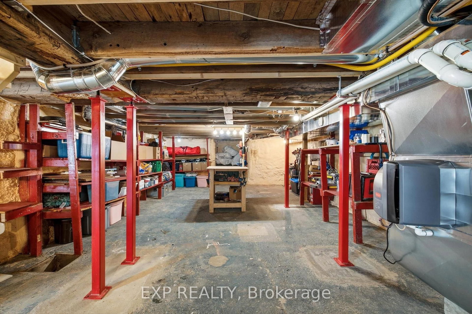 2027 Victoria Street • Howick, ON photo 35