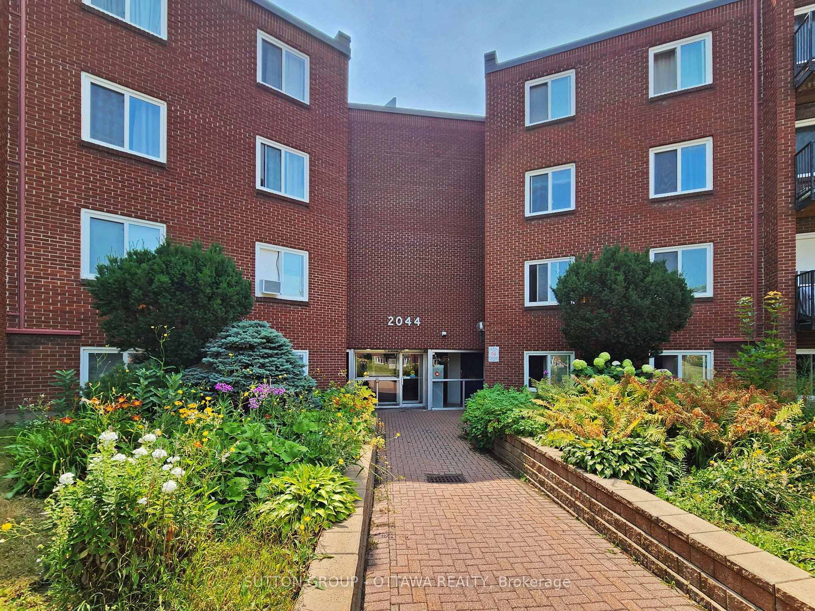 2044 Arrowsmith Drive, Unit 202A