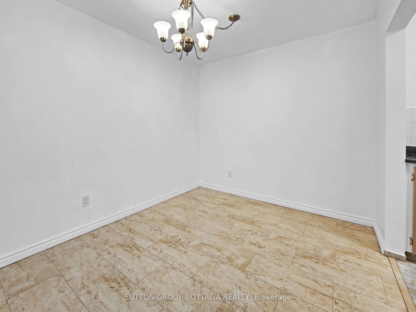2044 Arrowsmith Drive • #202A • Ottawa, ON photo 12