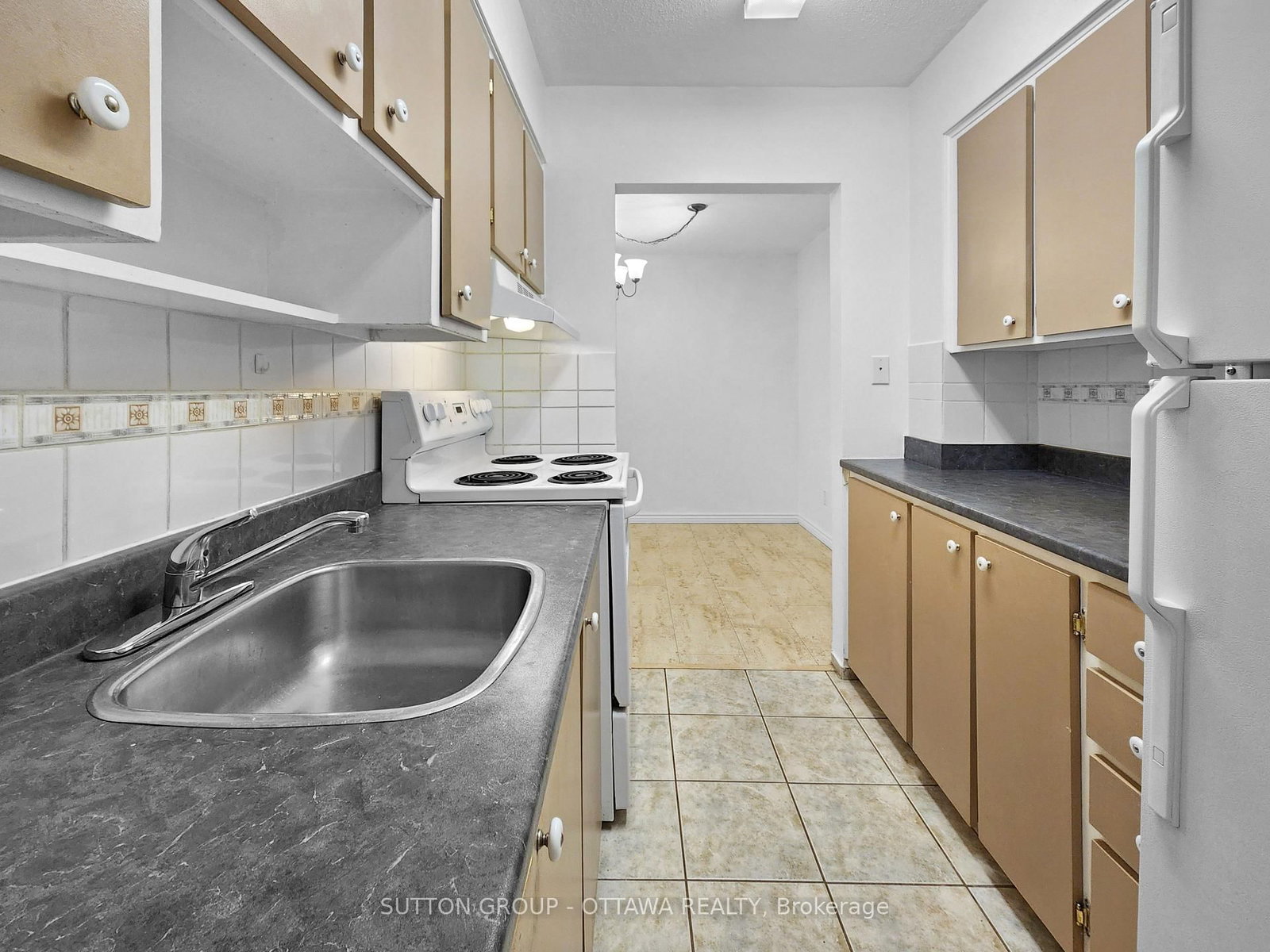 2044 Arrowsmith Drive • #202A • Ottawa, ON photo 15
