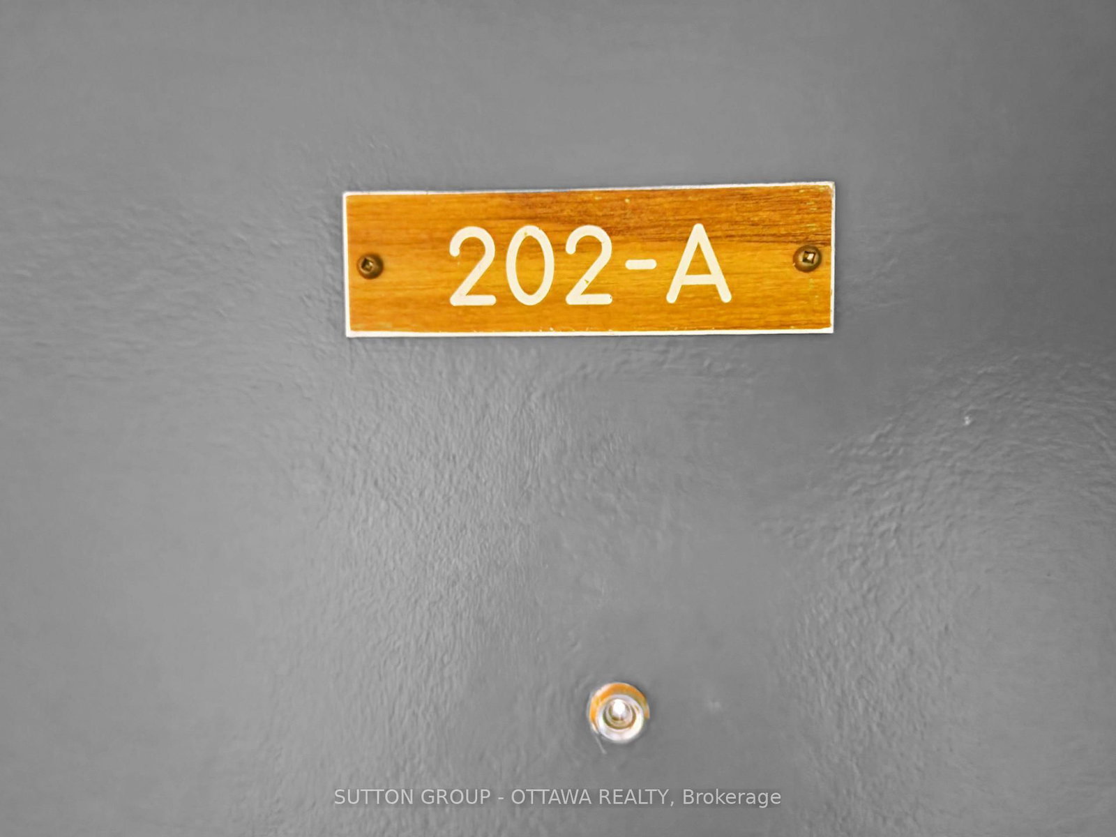 2044 Arrowsmith Drive • #202A • Ottawa, ON photo 3