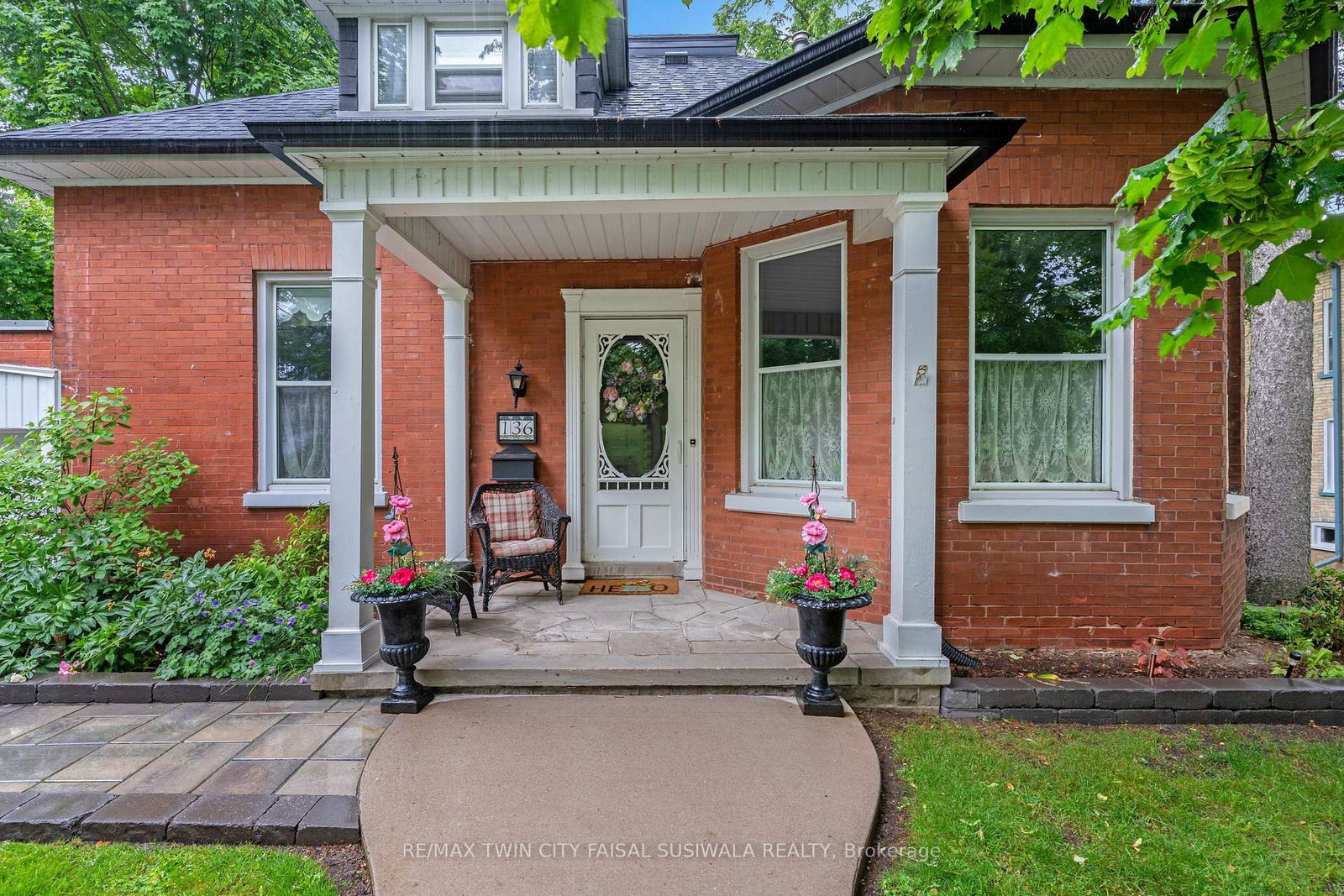 136 Blair Road • Cambridge, ON photo 3