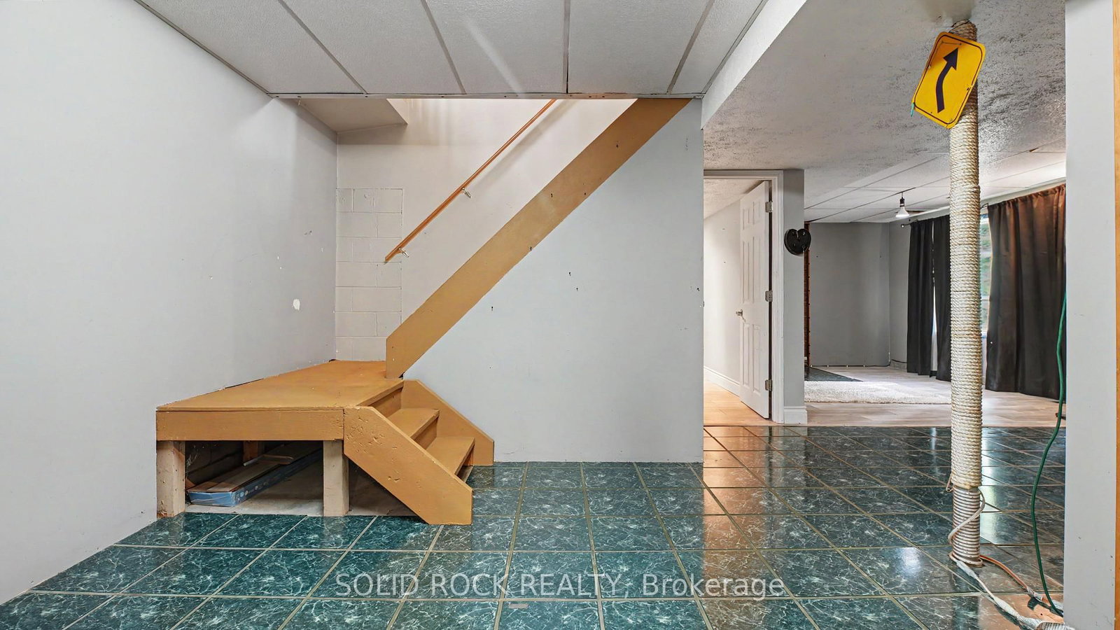 1372 VILLAGE Road • East Ferris, ON photo 26