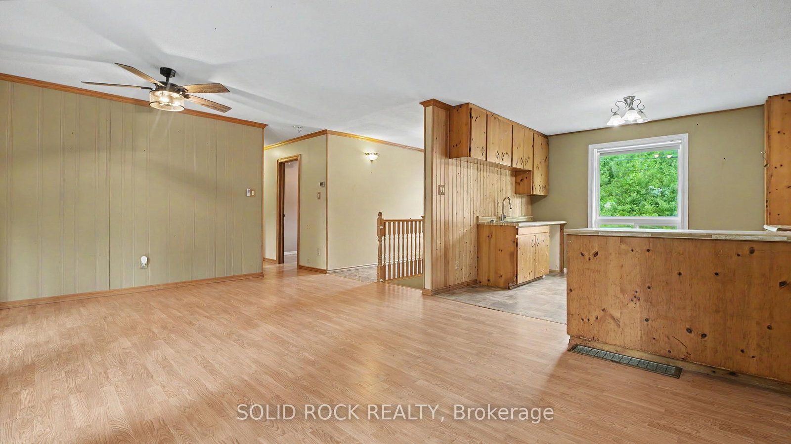 1372 VILLAGE Road • East Ferris, ON photo 8