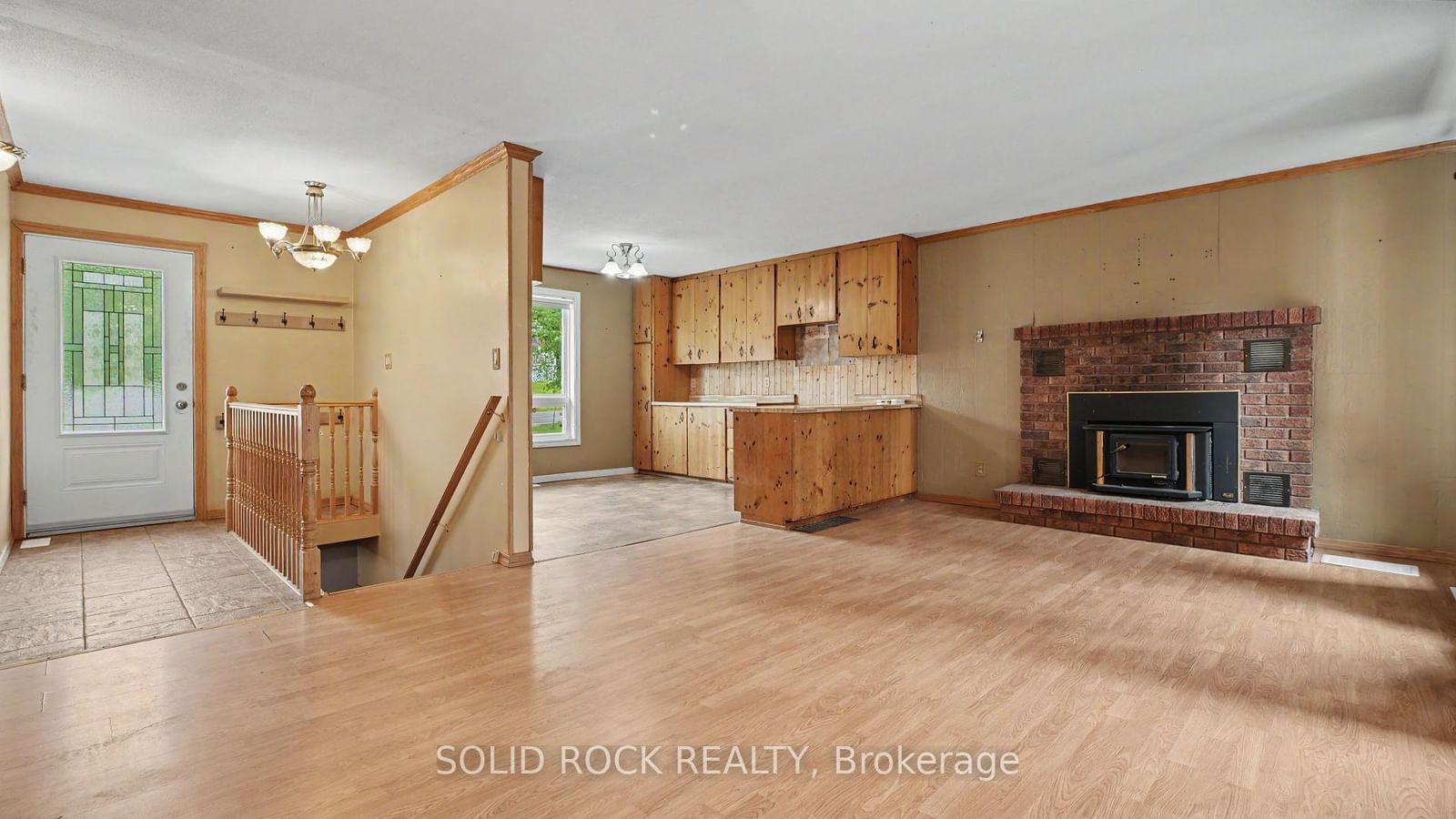 1372 VILLAGE Road • East Ferris, ON photo 9