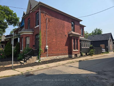 138 Victoria Avenue N • Hamilton, ON photo 5