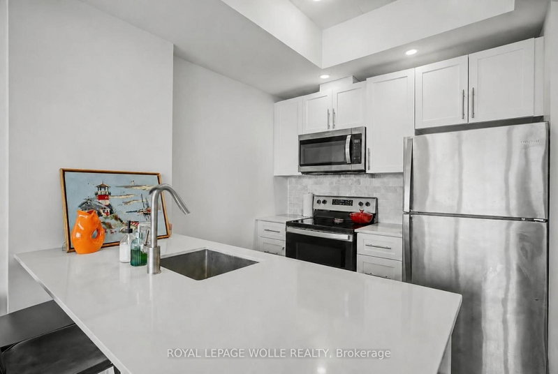 2409 - 108 Garment Street