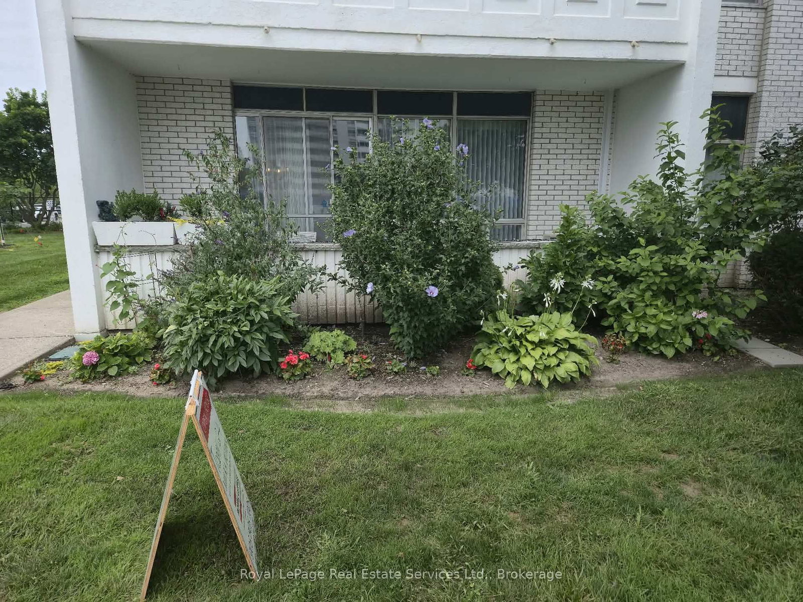 15 Towering Heights Boulevard • #102 • St. Catharines, ON photo 28