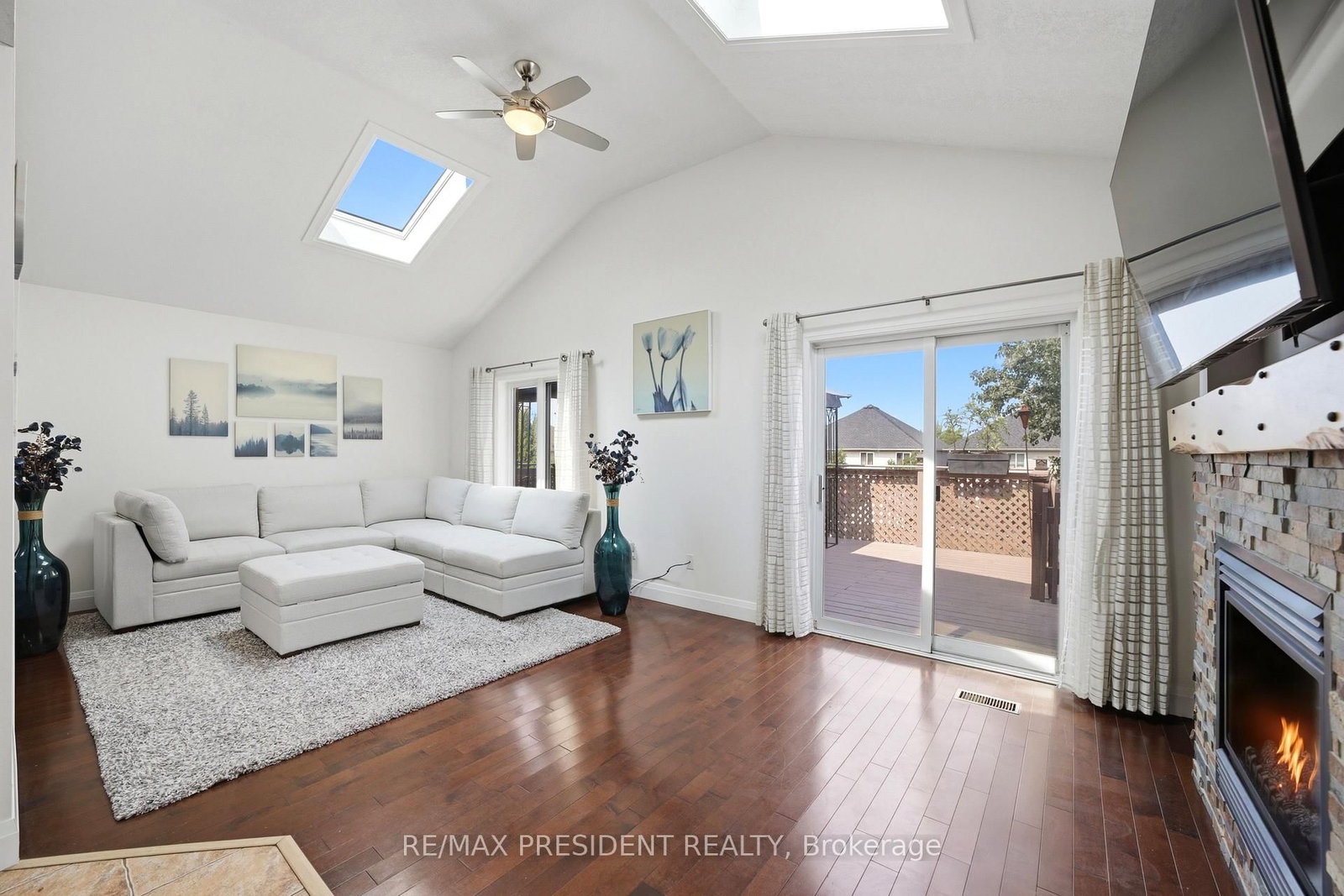 60 Steepleridge Street • Kitchener, ON photo 11