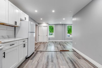 30 Park Avenue E • Chatham-Kent, ON photo 7
