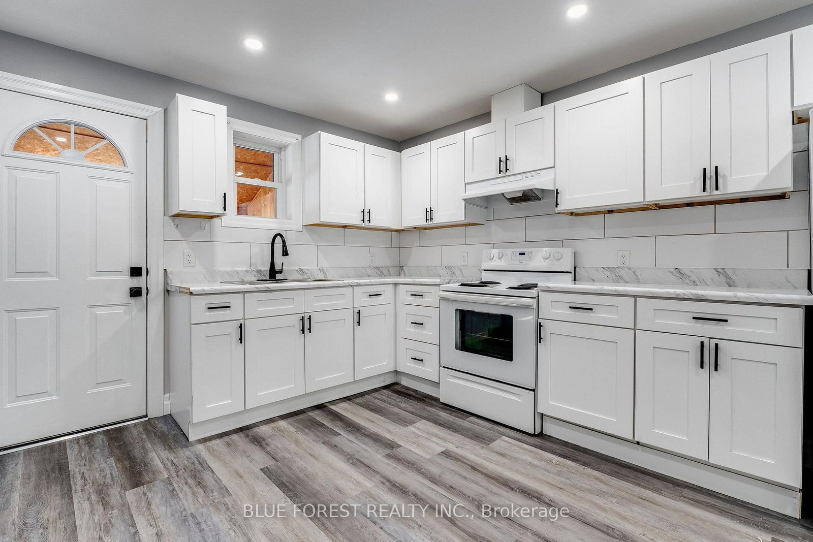 30 Park Avenue E • Chatham-Kent, ON photo 8