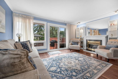 1752 Stonehenge Crescent • Ottawa, ON photo 5