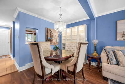 1752 Stonehenge Crescent • Ottawa, ON photo 9