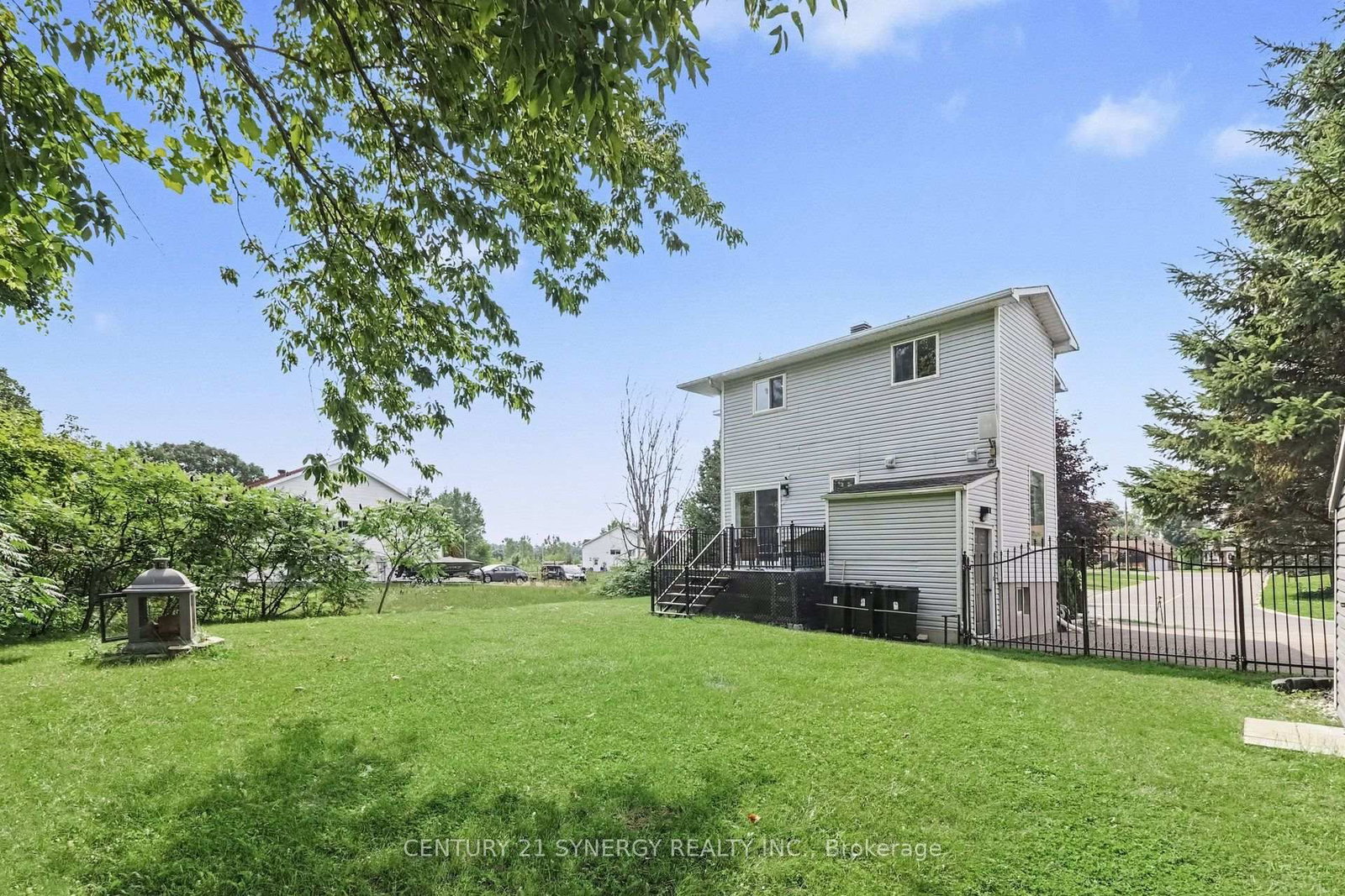 436 Yves Street • Clarence-Rockland, ON photo 36