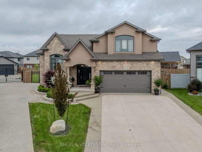 Detached House for sale at 5 Delicious Court, Thorold, Ontario, L2V 0J8 - Rolling Meadows - MLS: X13667118